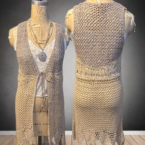 Y2K Monoreno Boho Crochet Vest in Beige and Cream
